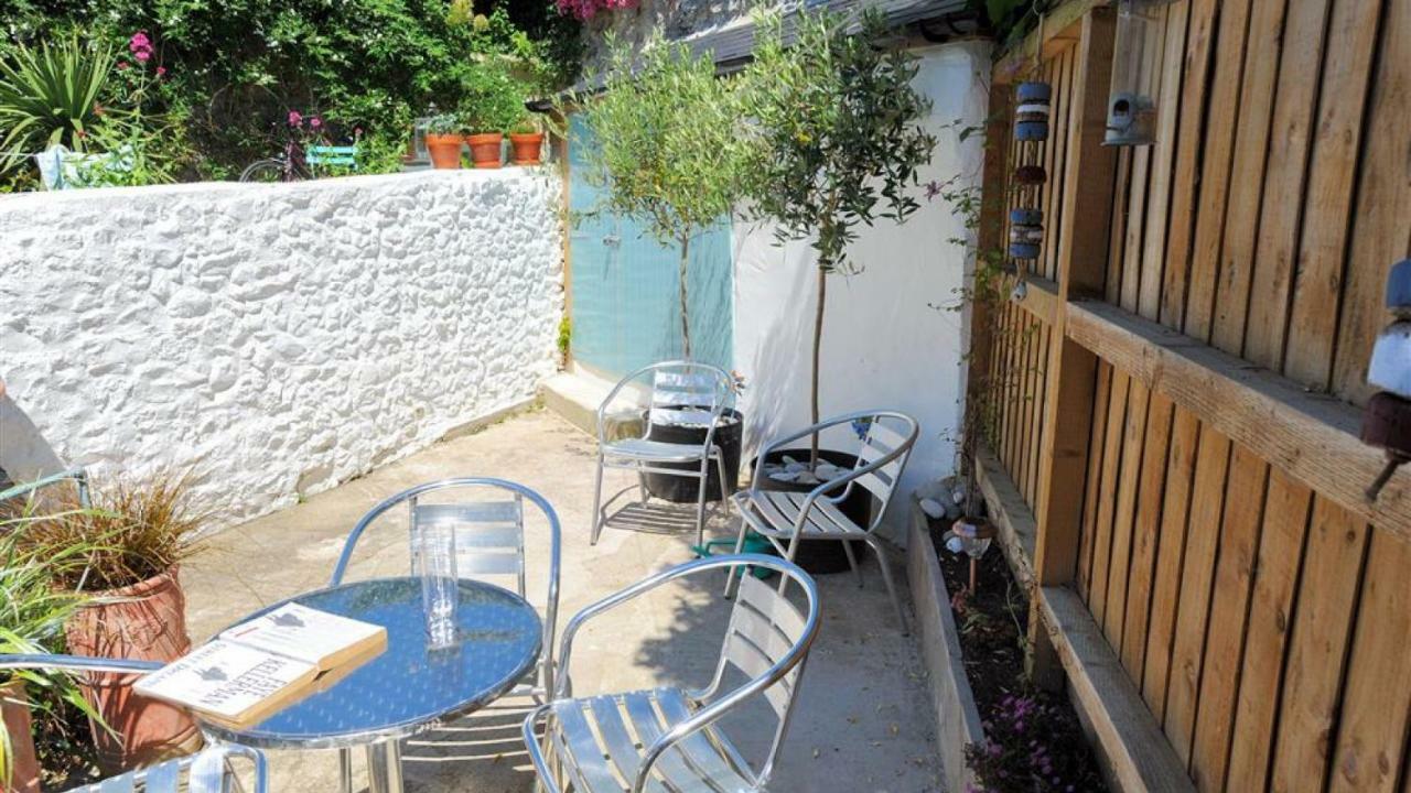 Monmouth Cottage Lyme Regis Exterior foto